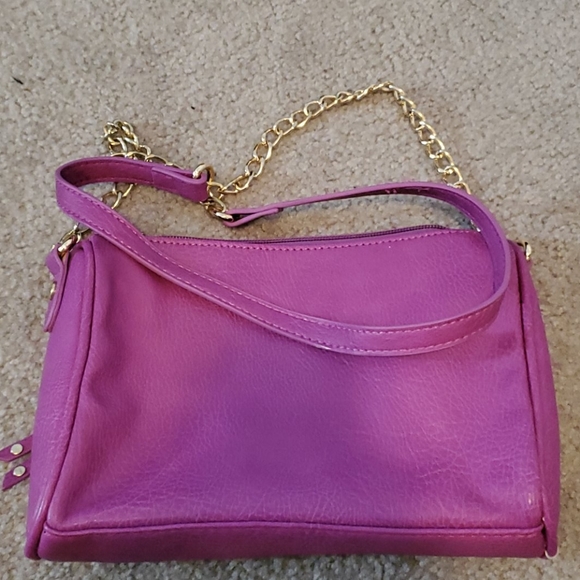 Call it Spring crossbody - Picture 2 of 7